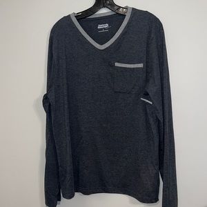 Men’s Unsimply Stitched,long sleeved, comfy, soft shirt, pullover tee, sz large